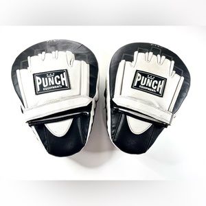 Punch Boxing MMA Equipment Kick Shield Strike Pad AAA Grade Equipment